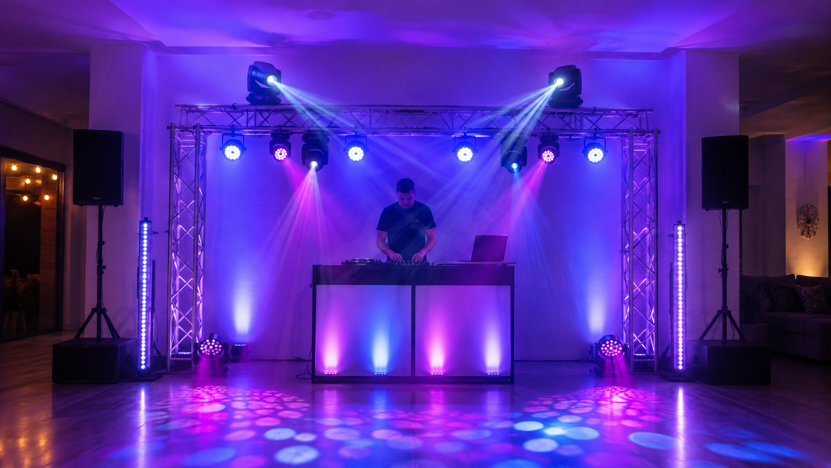 Kit DJ semiprofesional con moving heads, PAR LED, barras LED y truss portátil